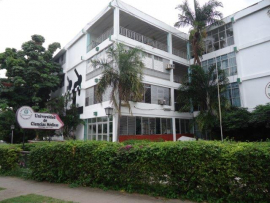 Gradúan a 48 médicos extranjeros en Santiago de Cuba