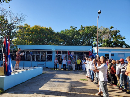 Reconocen a trabajadores del sector metalúrgico y la electrónica